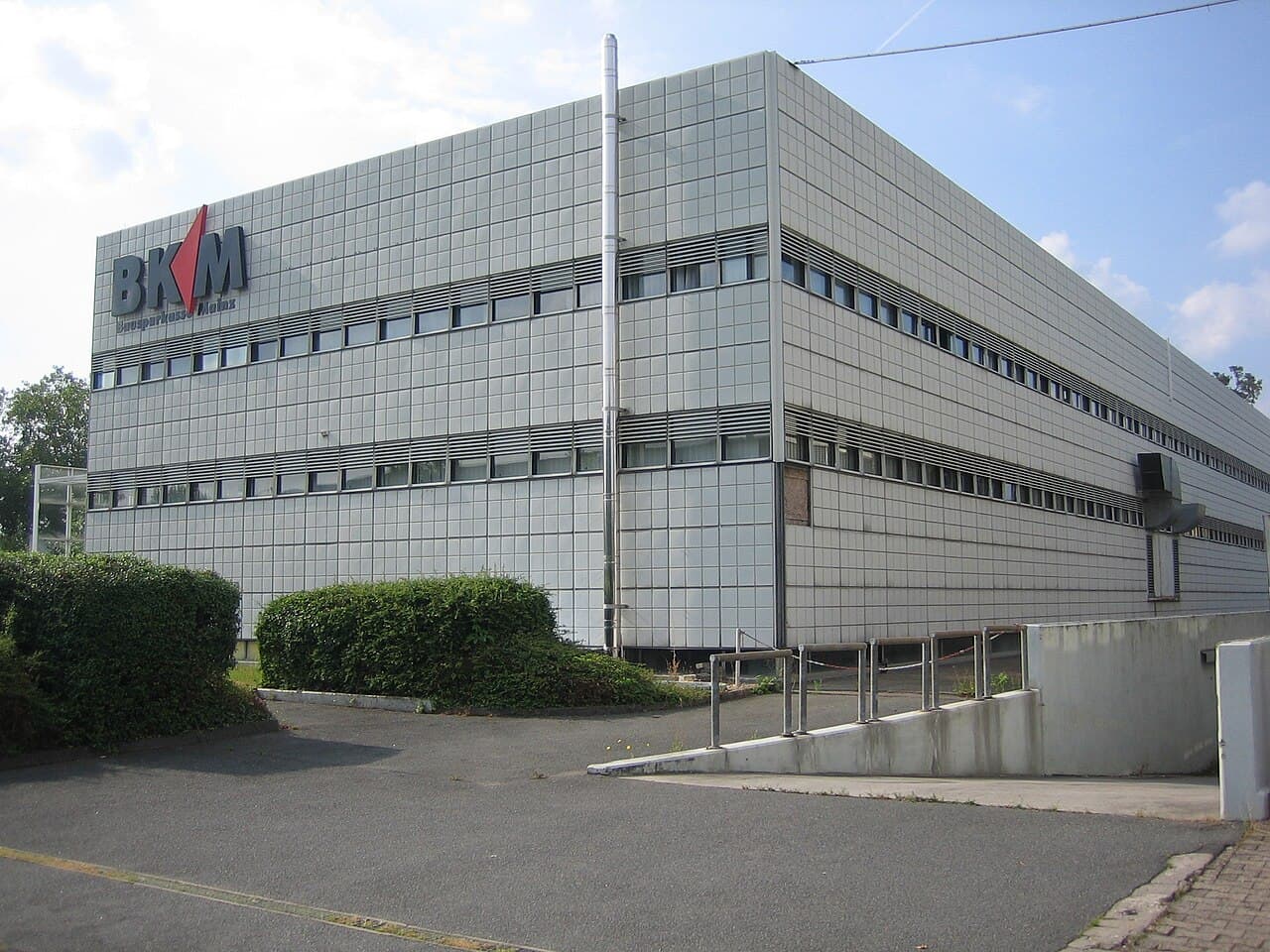 Arne-Jacobsen-Bau in Mainz-Hartenberg/Münchfeld